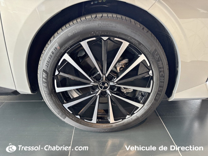 DS N°4 ELECTRIQUE Nouveau E-Tense Etoile - Alcantara