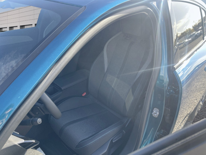 Peugeot 308 Hybrid 145 e-DCS6 Allure