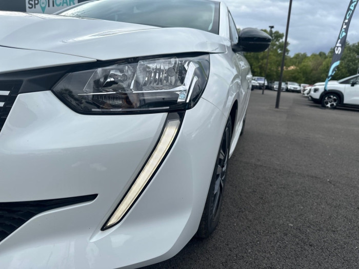 Peugeot 208 PureTech 100 S&S EAT8 Allure
