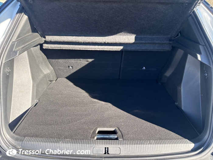 Peugeot 2008 BlueHDi 130 S&S EAT8 Roadtrip