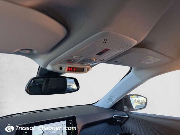 Peugeot 2008 BlueHDi 130 S&S EAT8 Roadtrip