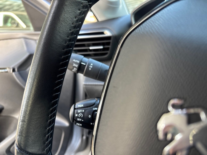 Peugeot 208 PureTech 75 S&S BVM5 Active