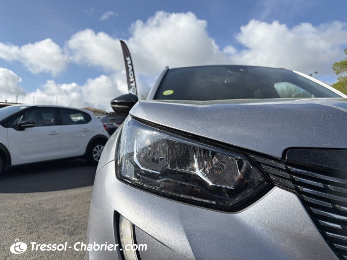 Peugeot 2008 BlueHDi 130 S&S EAT8 Allure