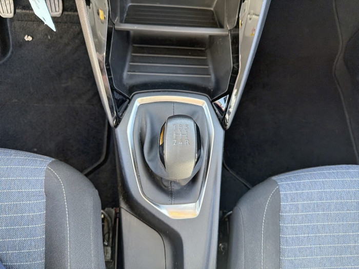Peugeot 208 PureTech 75 S&S BVM5 Like