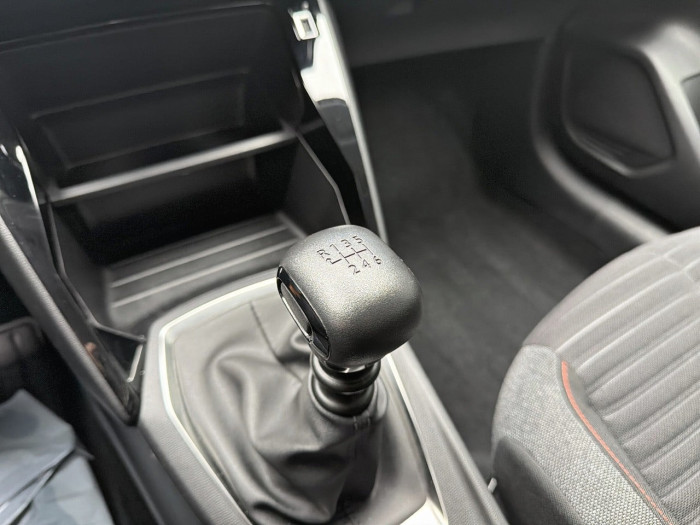 Peugeot 208 BUSINESS R PURETECH 100 S&S BVM6 ACTIVE BUSINESS R