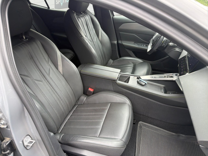 Peugeot 408 PureTech 130 ch S&S EAT8 GT