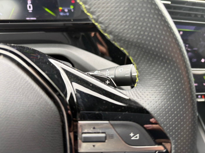 Peugeot 408 PureTech 130 ch S&S EAT8 GT