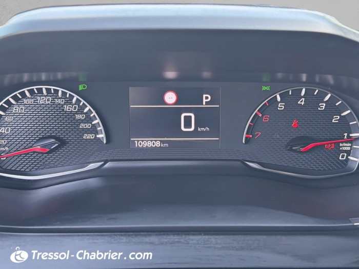 Peugeot 2008 BlueHDi 130 S&S EAT8 Allure