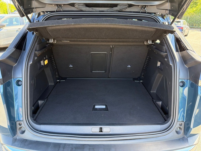 Peugeot 3008 BlueHDi 130ch S&S EAT8 GT