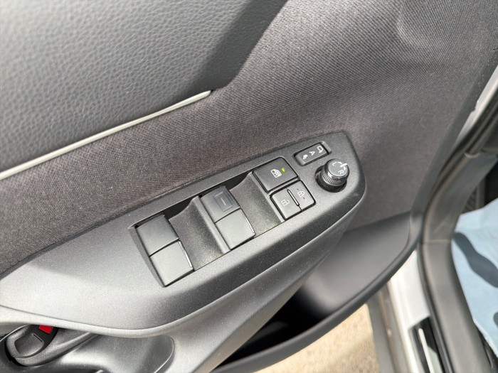 Toyota YARIS CROSS HYBRIDE Nouveau 130h 2WD Design