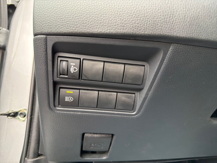 Toyota YARIS CROSS HYBRIDE Nouveau 130h 2WD Design