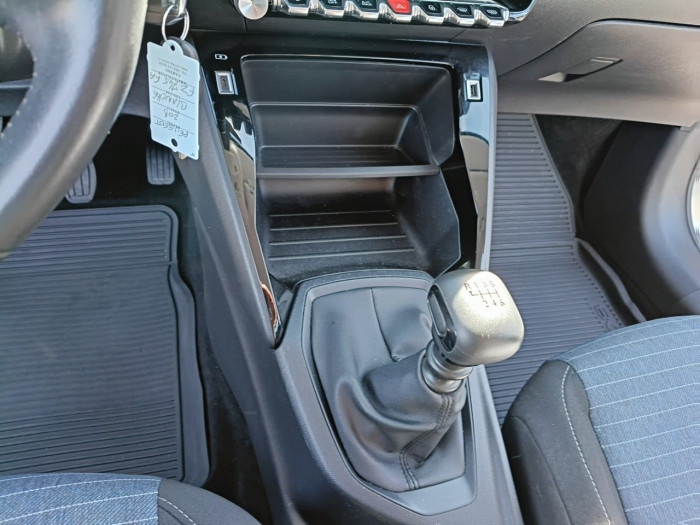 Peugeot 208 Affaire BLUEHDI 100 S&S BVM6 PREMIUM PACK