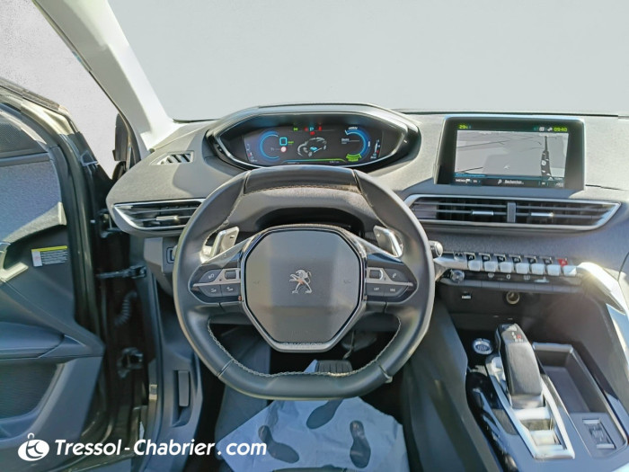 Peugeot 3008 Hybrid 225 e-EAT8 Allure