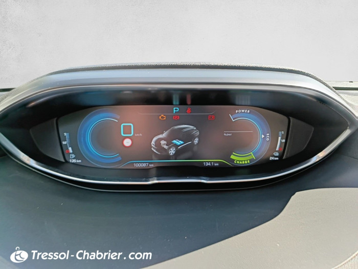 Peugeot 3008 Hybrid 225 e-EAT8 Allure