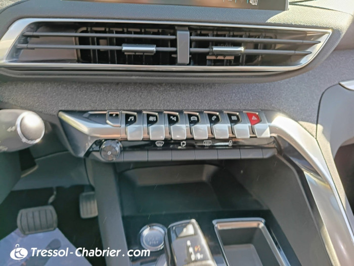 Peugeot 3008 Hybrid 225 e-EAT8 Allure