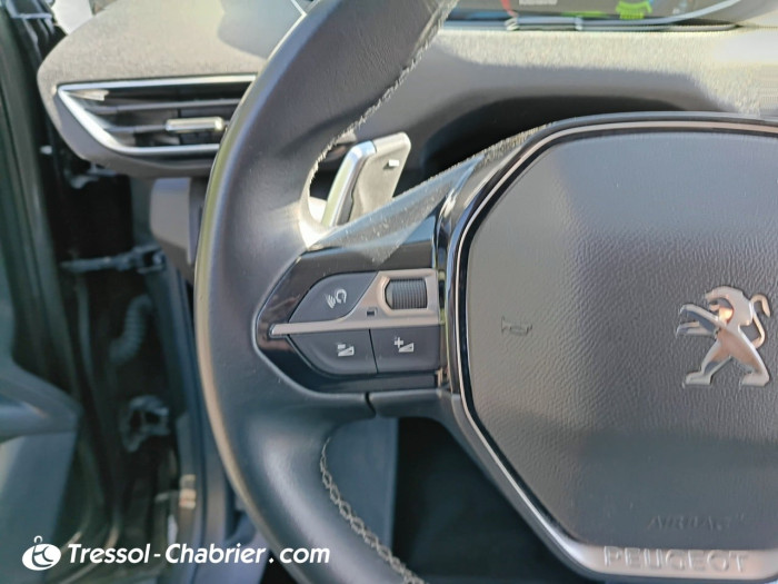 Peugeot 3008 Hybrid 225 e-EAT8 Allure