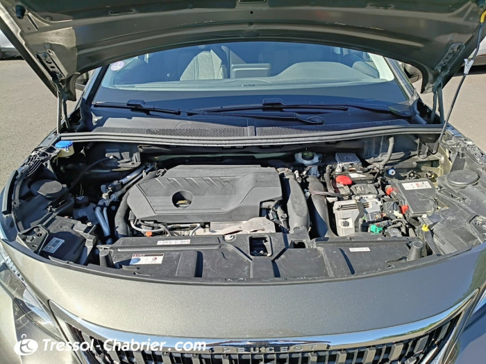 Peugeot 3008 Hybrid 225 e-EAT8 Allure
