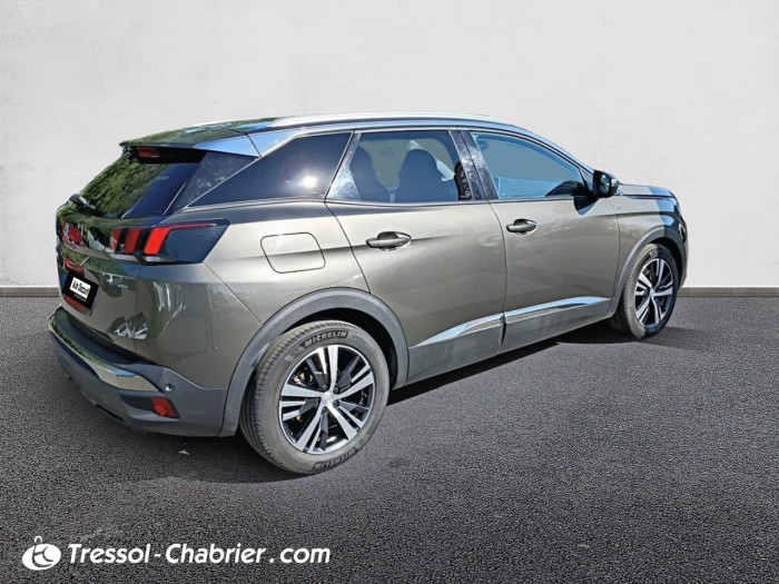 Peugeot 3008 Hybrid 225 e-EAT8 Allure