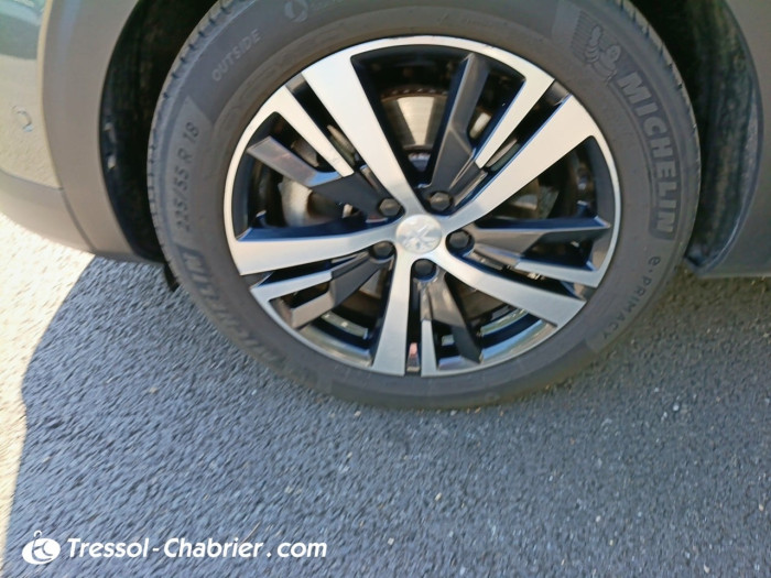 Peugeot 3008 Hybrid 225 e-EAT8 Allure