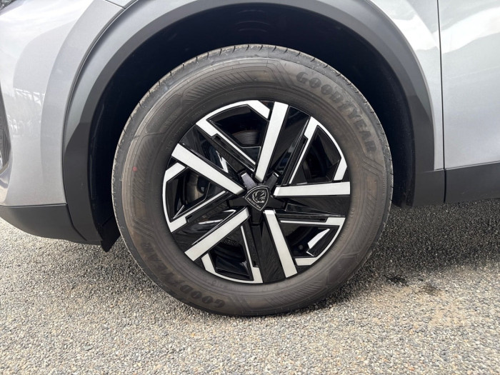 Peugeot 2008 Nouveau Hybrid 145 e-DCS6 Style