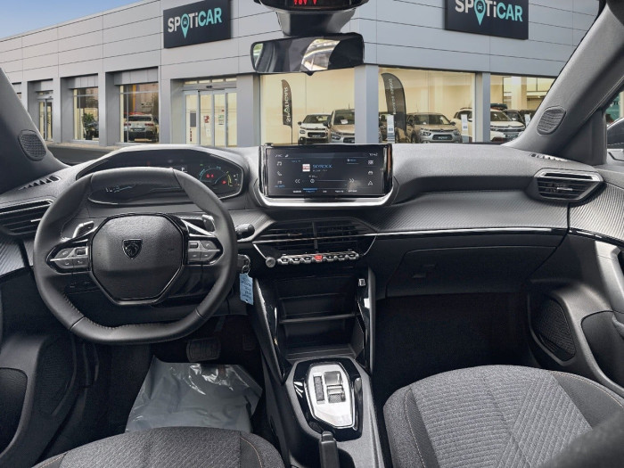 Peugeot 2008 Nouveau Hybrid 145 e-DCS6 Style