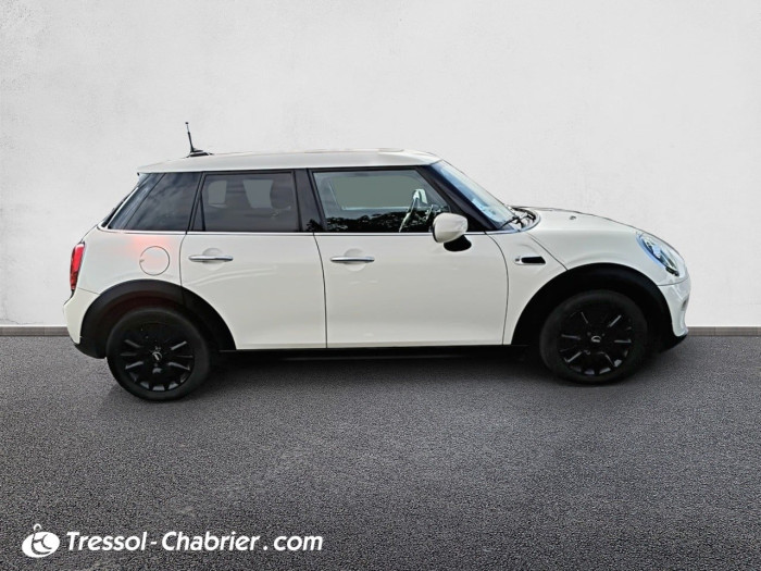 MINI HATCH 5 PORTES F55 LCI II One 102 ch Finition Classic