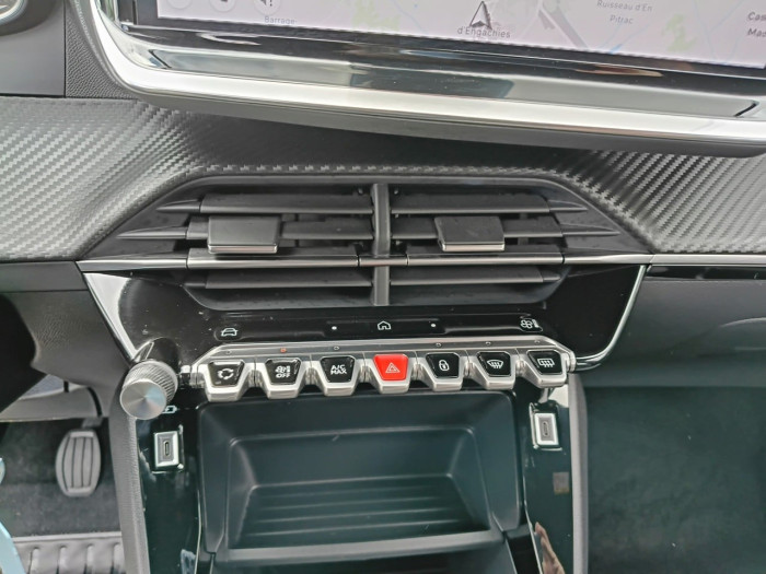 Peugeot 2008 PureTech 100 S&S BVM6 Active