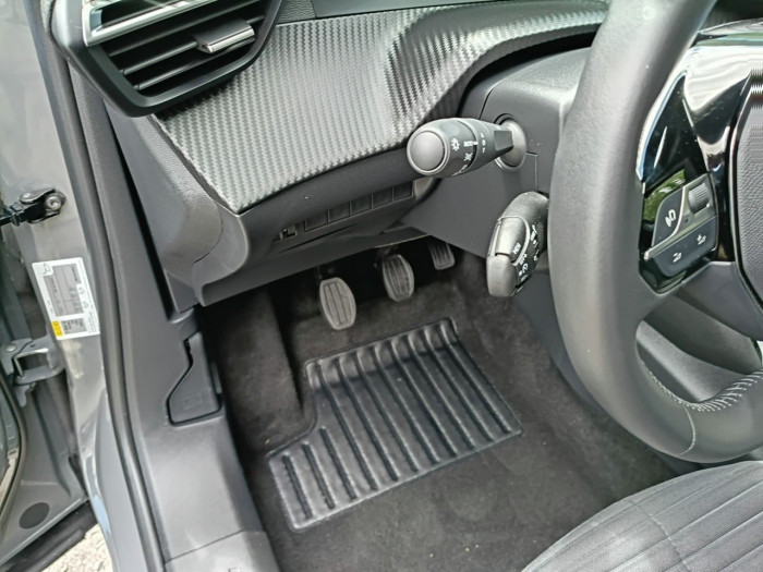 Peugeot 2008 PureTech 100 S&S BVM6 Active