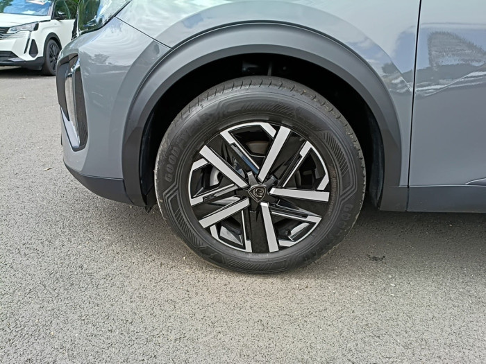 Peugeot 2008 PureTech 100 S&S BVM6 Active