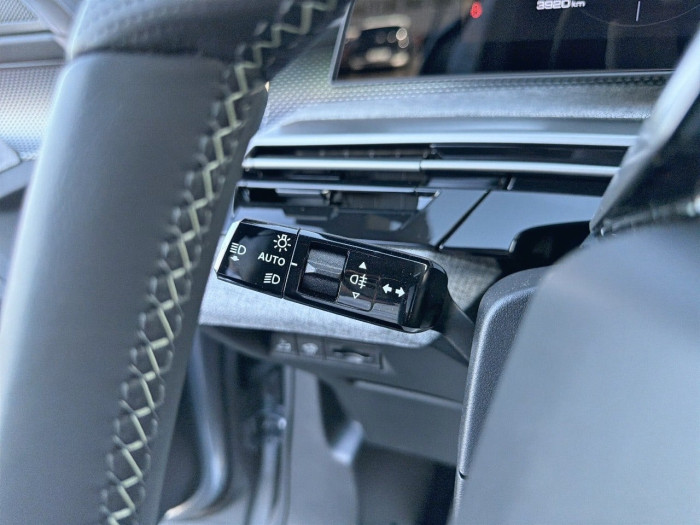 Peugeot 3008 Hybrid 136 e-DCS6 GT