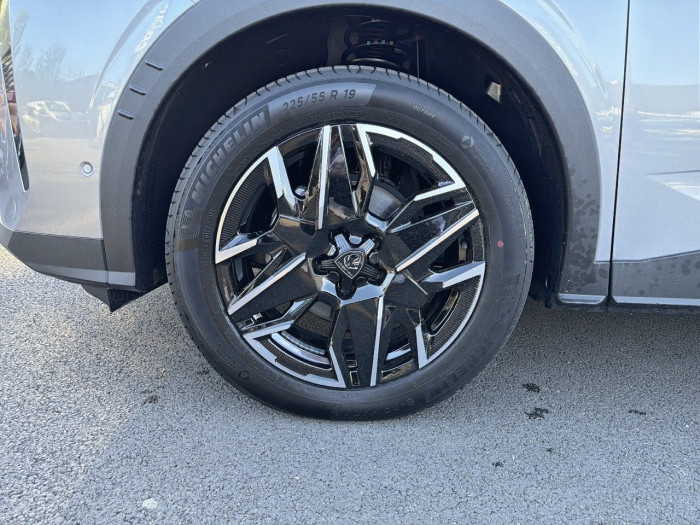 Peugeot 3008 Hybrid 136 e-DCS6 GT