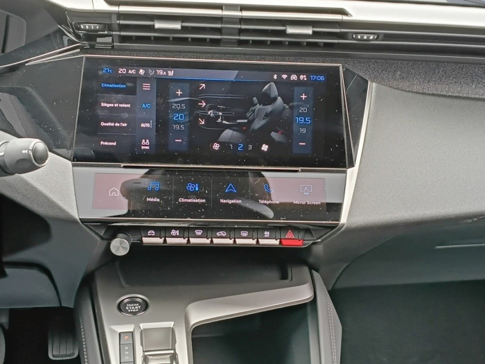 Peugeot 408 PHEV 180 e-EAT8 Allure