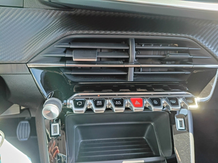 Peugeot 2008 PureTech 100 S&S BVM6 Active
