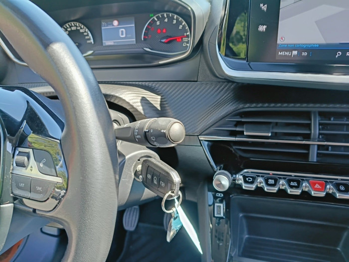 Peugeot 2008 PureTech 100 S&S BVM6 Active