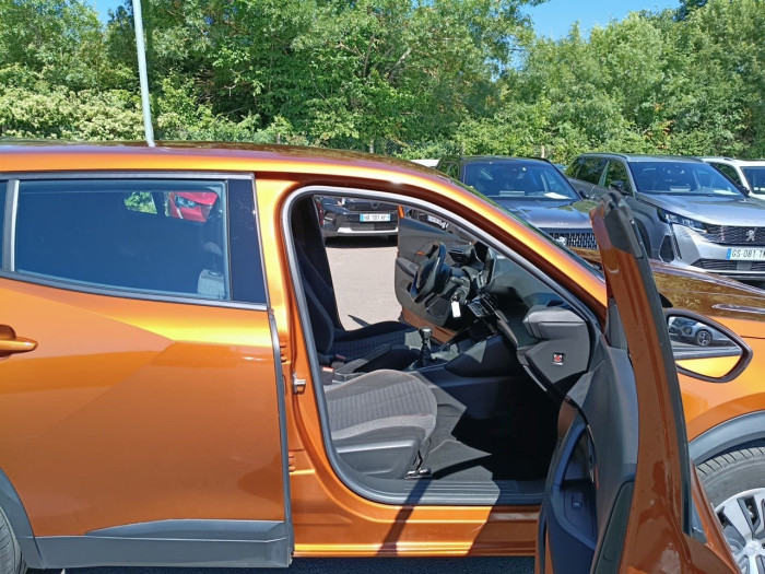 Peugeot 2008 PureTech 100 S&S BVM6 Active