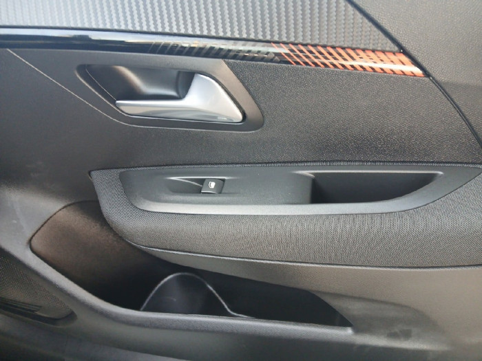 Peugeot 208 BUSINESS PureTech 75 S&S BVM5 Active Business