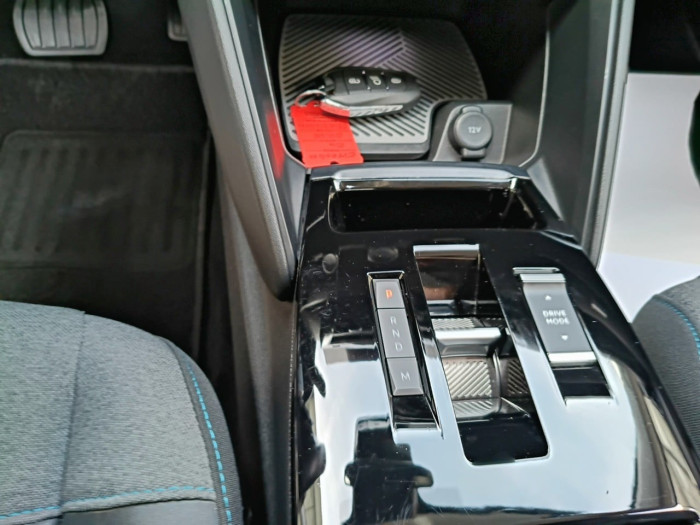 Citroën C4 BlueHDi 130 S&S EAT8 Shine