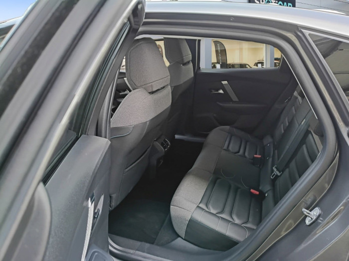Citroën C4 BlueHDi 130 S&S EAT8 Shine
