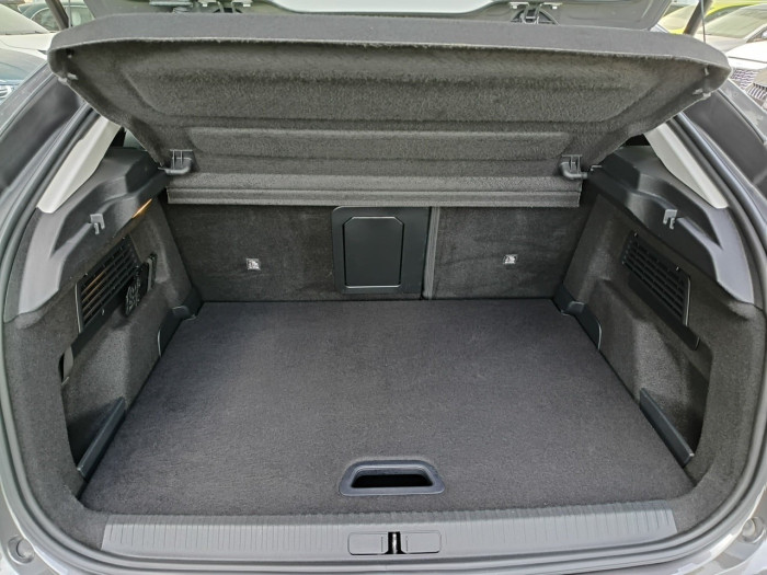 Citroën C4 BlueHDi 130 S&S EAT8 Shine