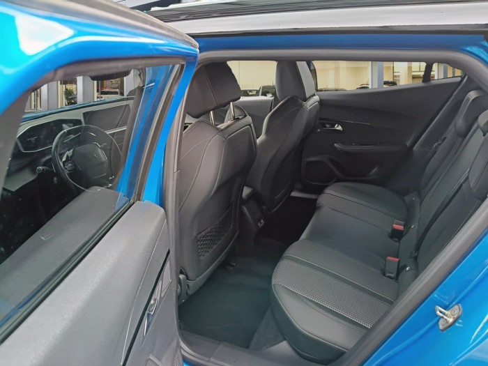Peugeot 2008 BlueHDi 130 S&S EAT8 GT