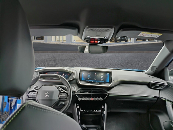 Peugeot 2008 BlueHDi 130 S&S EAT8 GT