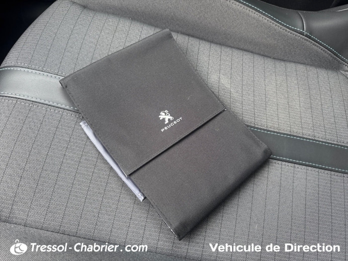 Peugeot 208 PureTech 130 S&S EAT8 Allure Pack