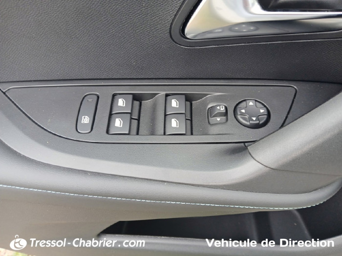 Peugeot 2008 ELECTRIQUE Electrique 136 ch batterie 50 kwh Allure Pack