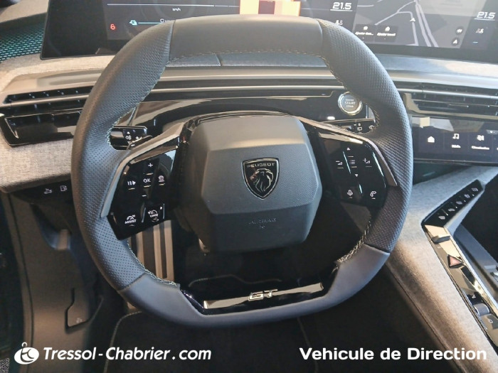 Peugeot 5008 Nouveau Plug-in Hybrid 225 ch e-DCS7 GT