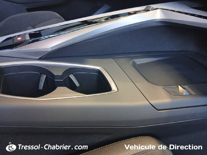 Peugeot 5008 Nouveau Plug-in Hybrid 225 ch e-DCS7 GT