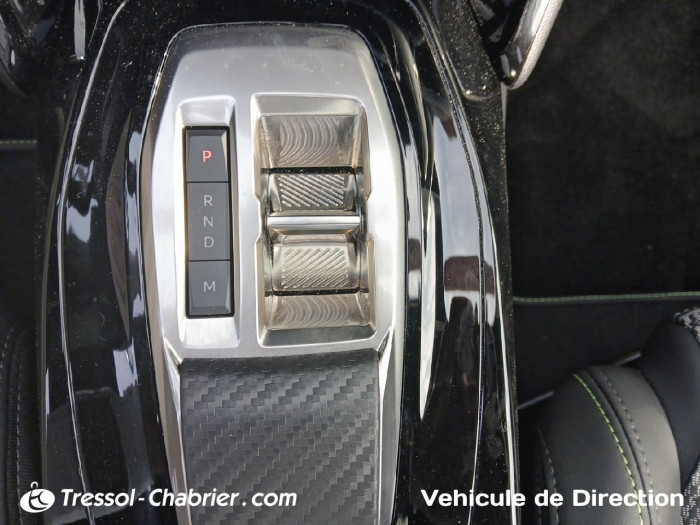 Peugeot 2008 Nouveau Hybrid 145 e-DCS6 GT