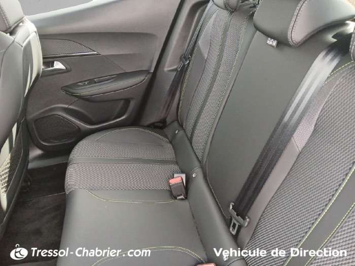 Peugeot 2008 Nouveau Hybrid 145 e-DCS6 GT