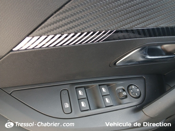 Peugeot 2008 ELECTRIQUE Nouveau 156 ch batterie 54 kwh Allure