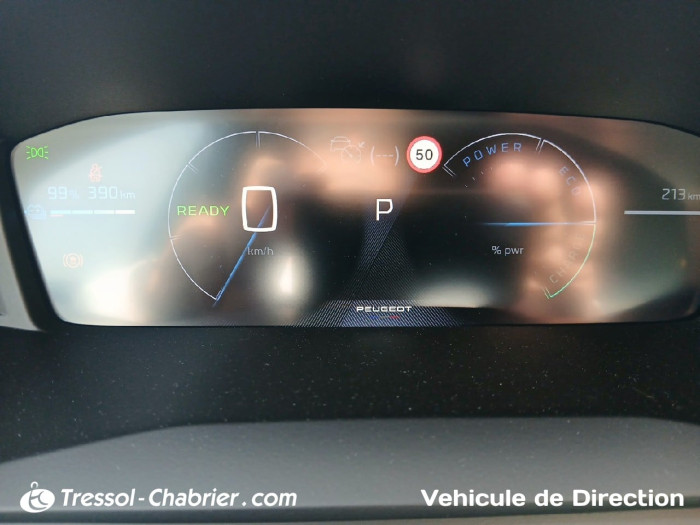 Peugeot 2008 ELECTRIQUE Nouveau 156 ch batterie 54 kwh Allure