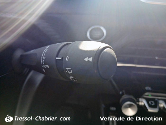 Peugeot 2008 ELECTRIQUE Nouveau 156 ch batterie 54 kwh Allure